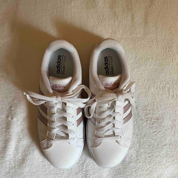 Adidas Cloudfoam Women's Sneakers - Picture 7 of 8